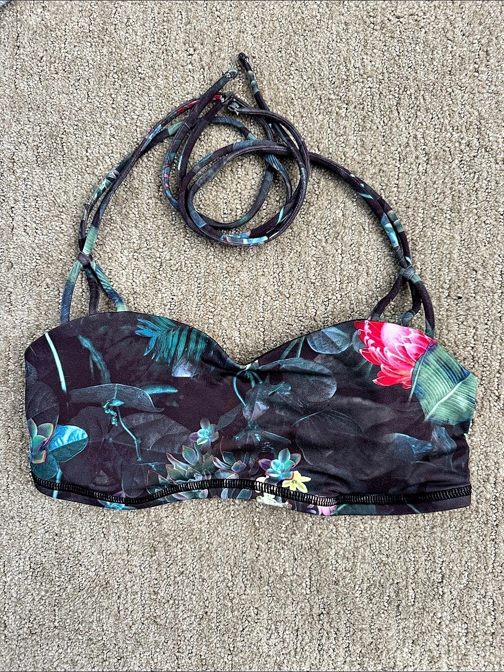 lululemon Floral Print Bikini Top Like New